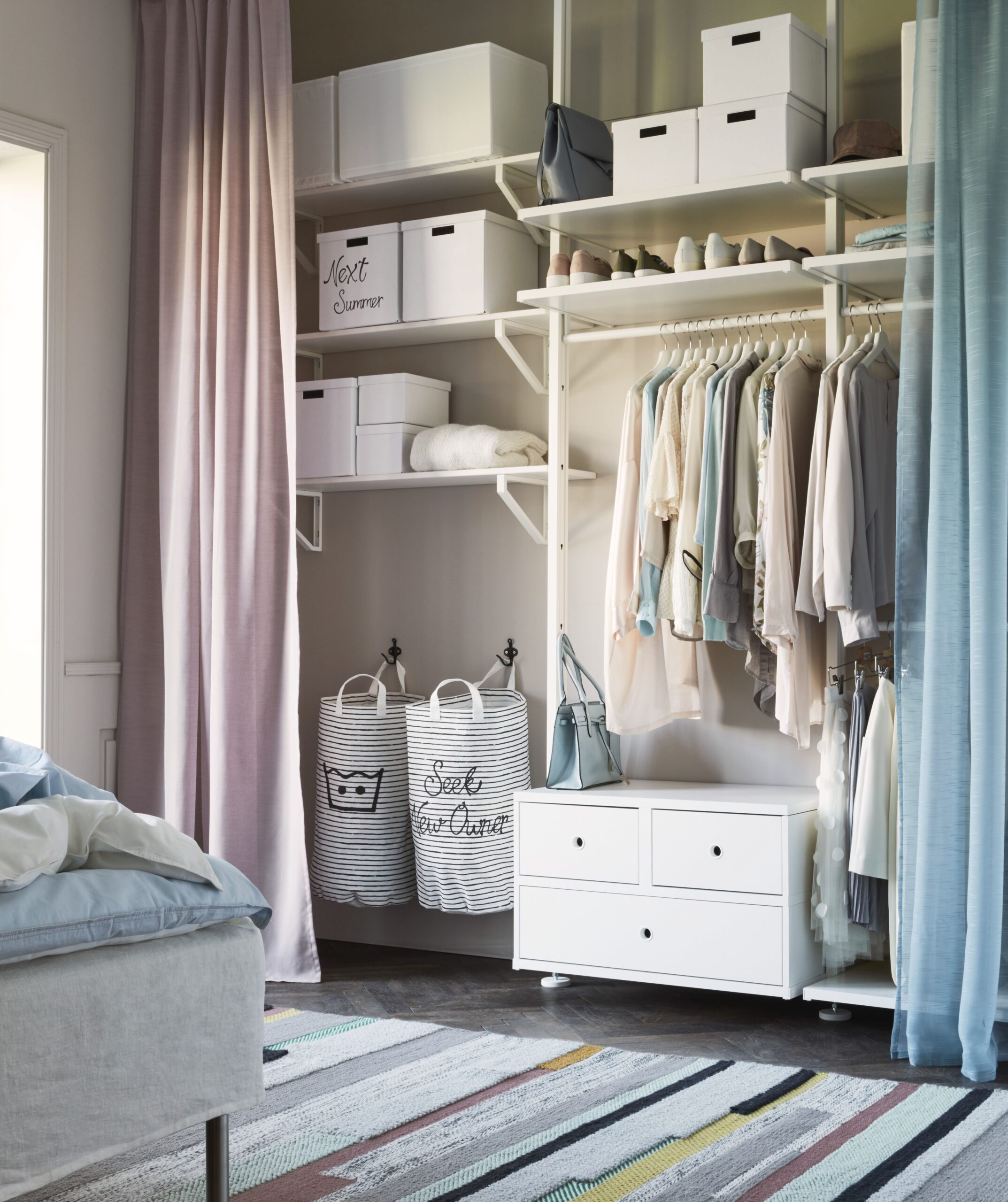 Small Bedroom Decorating Ideas To Fall In Love With Small Bedroom Decorating Ideas To Fall In Love With