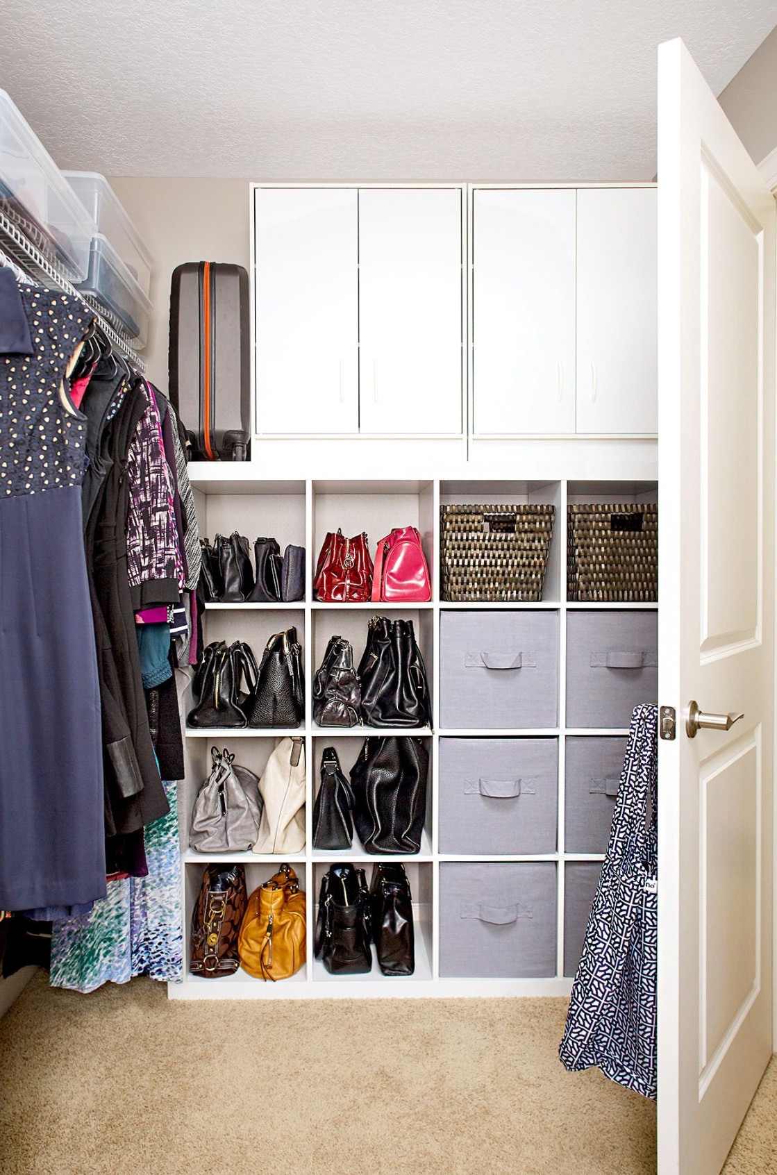 Clever Small Walk-In Closet Ideas to Transform Your Space Clever Small Walk-In Closet Ideas to Transform Your Space