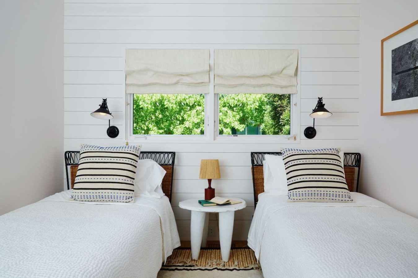 Ideas for Putting Two Beds in One Small Room