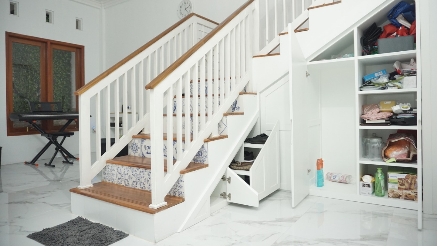 Try This IKEA Hack To Create Beautiful Built-In Storage Under Your Try This IKEA Hack To Create Beautiful Built-In Storage Under Your