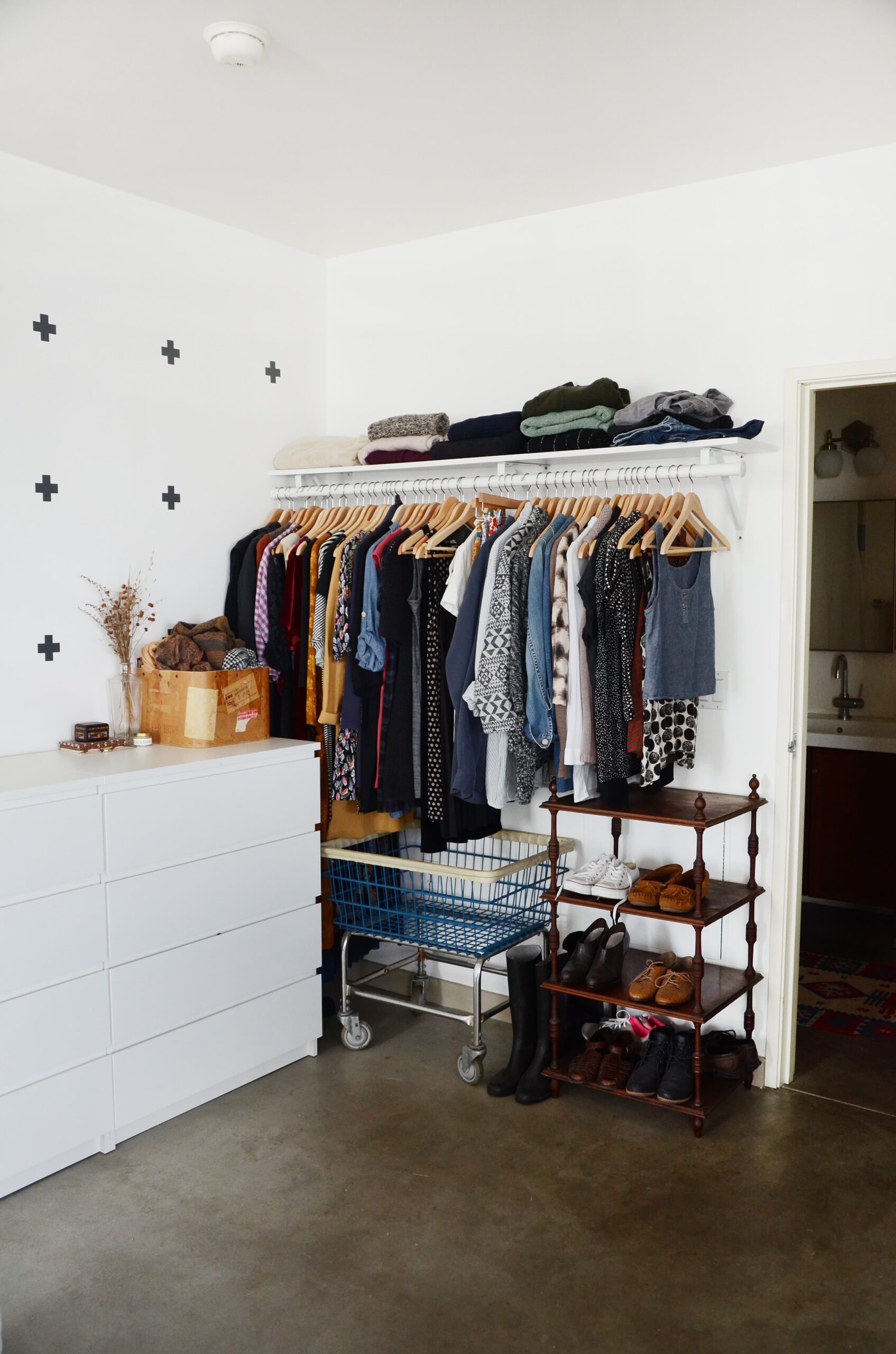 Ways to Organize a Bedroom With No Closets Apartment Therapy Ways to Organize a Bedroom With No Closets Apartment Therapy