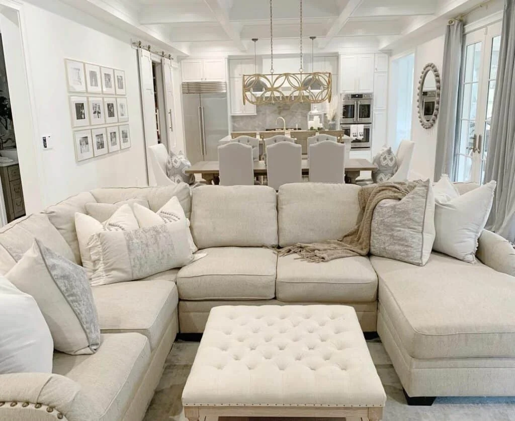 30 Sectional Living Room Layout Ideas For a Cozy Space