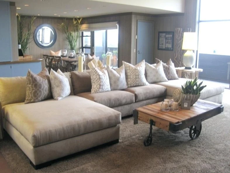 Key Considerations Before Buying a Large Sectional Sofa With Chaise Lounge