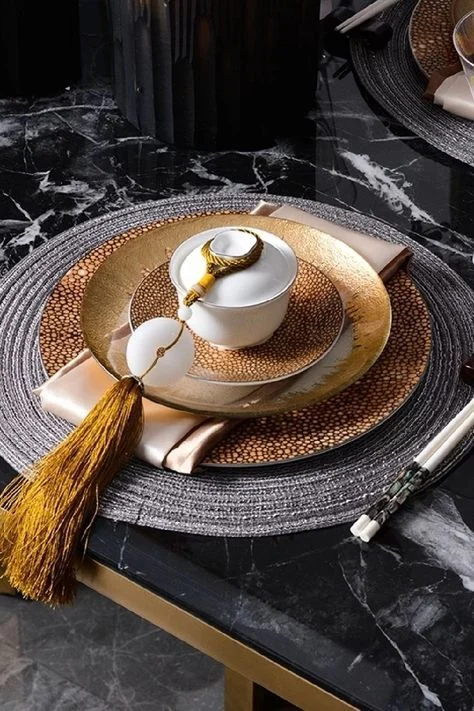 Choosing Functional and Stylish Tableware