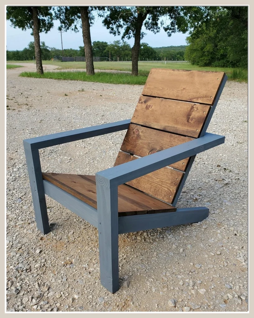Choosing the Right Materials for Durable Folding Chair Decorations